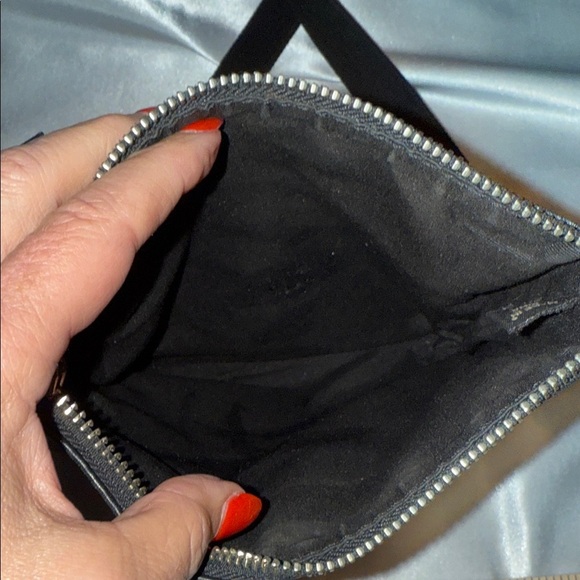 Coach Dark Leather Tag Accessory - Picture 4 of 7